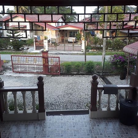 Teratak Opah Kamunting Hotel Taiping Exterior foto